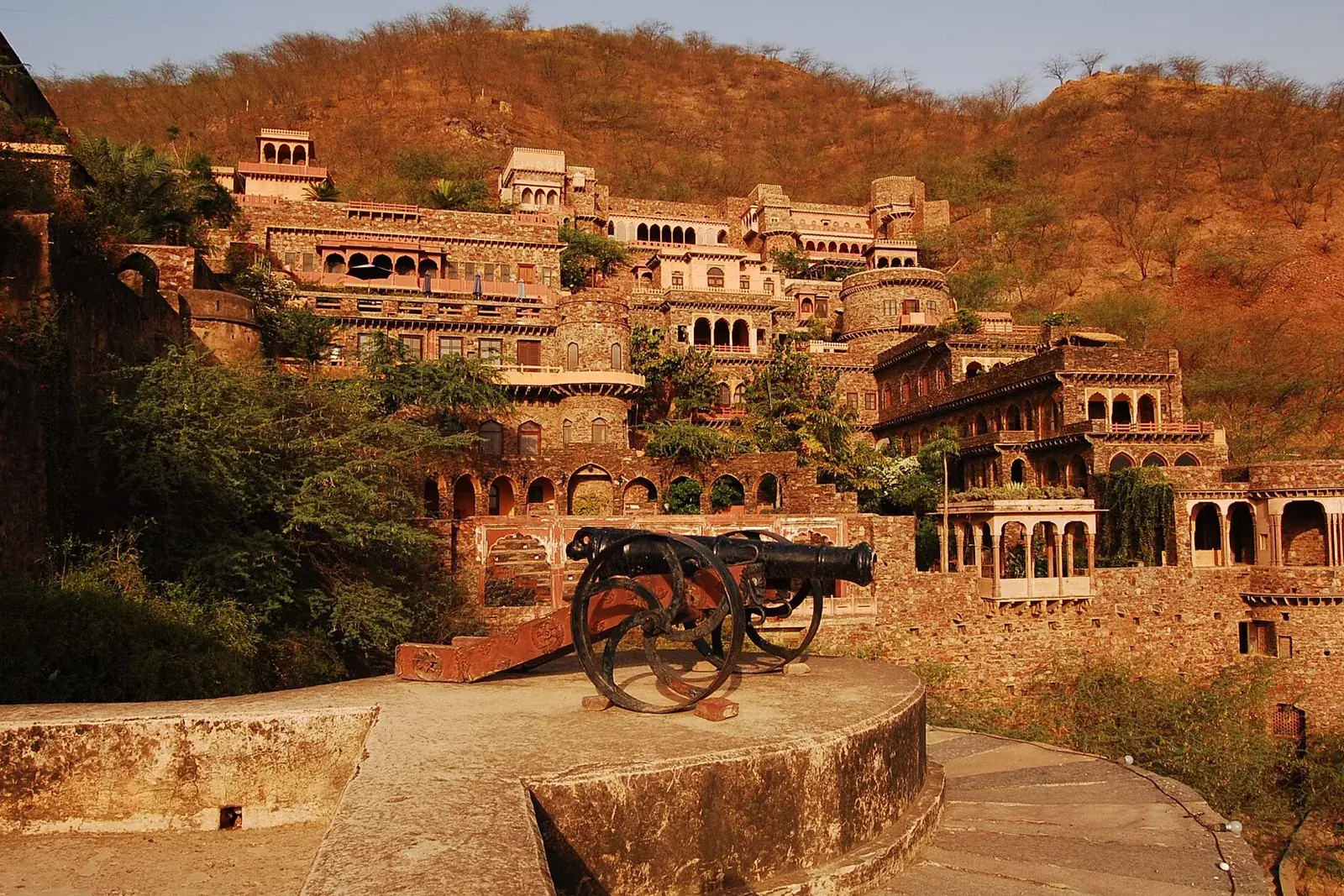 Neemrana Flying Fox Zipline